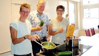 Anne Feuerborn (links) und das Ehepaar Karin und Burkhard Jankowski.