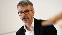 Professor Klaus Große Kracht