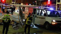 Hilfskräfte nach dem Attentat in Jerusalem