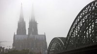 Kölner Dom im Nebel