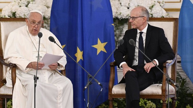 Papst Franziskus bei seiner Rede in Luxemburg